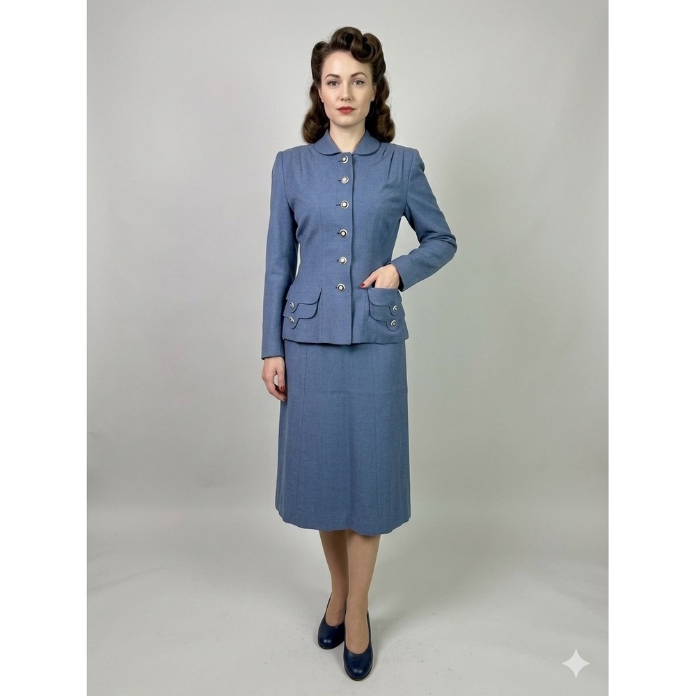 Vintage 1940s Blue Wool Skirt Suit Scalloped Pockets Shoulder Stitch Accent M